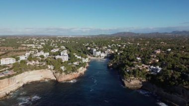 Cala Santanyi, Mayorka Akdeniz manzaralı hava manzaralı