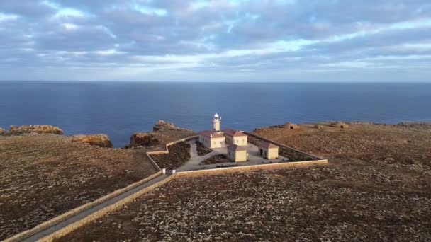 Flygfoto Punta Natis Fyr Menorca — Stockvideo