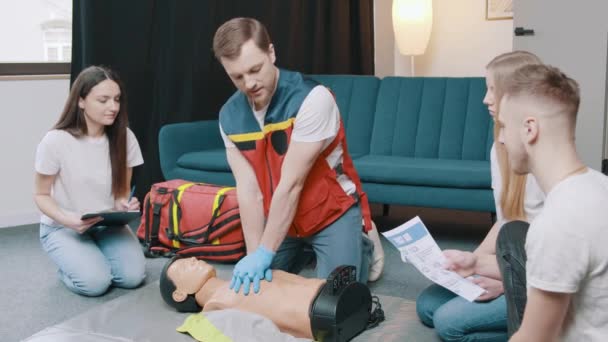 First Aid Resuscitation Cpr Training Medicine Healthcare Medical Concept — Stock videók