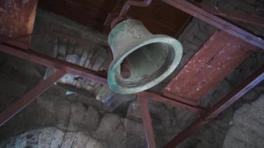 Kilise çanlarının videosu. Yavaş çekim