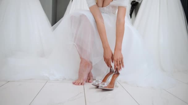 Young Attractive Woman Wedding Shoes Bridal Shop — стоковое видео