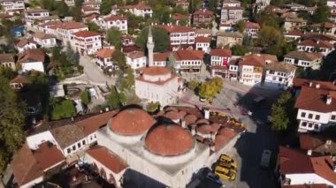 Dünya mirası listesinde yer alan ve yerel mimari özellikleriyle göze çarpan Safranbolu şehrinin güzel bir manzarası..