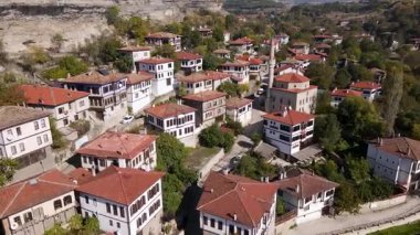 Dünya mirası listesinde yer alan ve yerel mimari özellikleriyle göze çarpan Safranbolu kentinin görüntüleri.