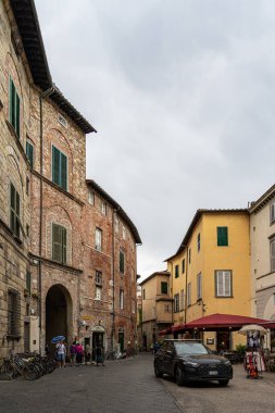 Lucca is Italy city located in Tuscany.