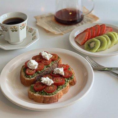 Taze ve lezzetli bir kahvaltı