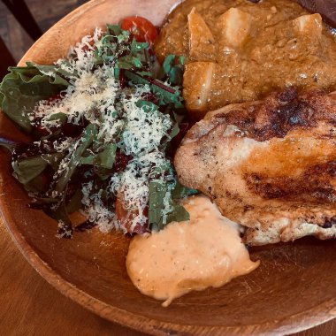 İç mekan, kafeterya ve resterruant. 