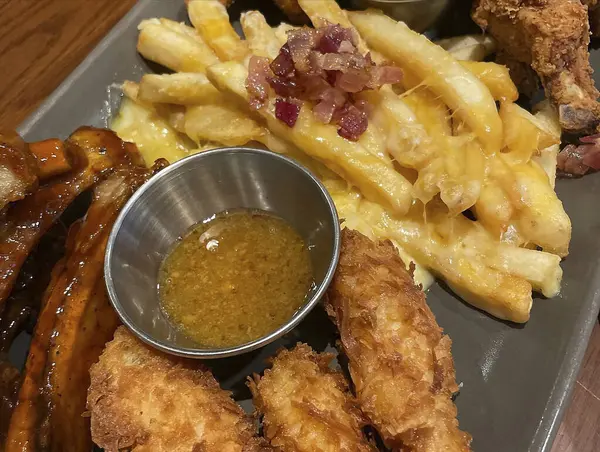 Lezzetli Asya yemeklerinin yakın görüntüsü