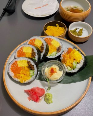 Japon yemeklerini yakından izleyin.