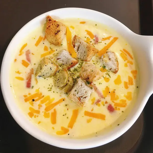 Lezzetli yiyeceklere yakın.