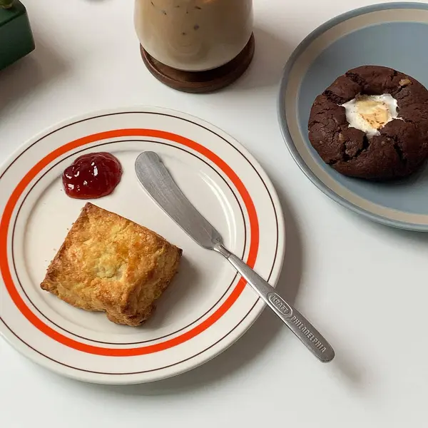 Lezzetli bir pastanın mutfak fotoğrafı.