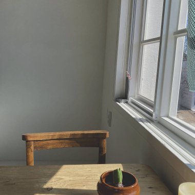 Modern bir evin içinde.