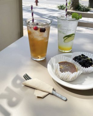 Çay ve dondurmayı kapat.