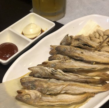 Lezzetli Asya yemeklerinin yakın görüntüsü