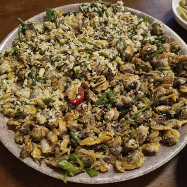 Lezzetli Asya yemeklerinin yakın görüntüsü