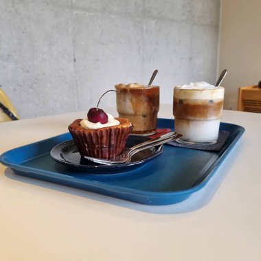 Bir tatlının mutfak fotoğrafı.