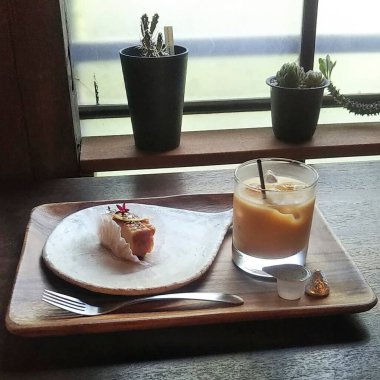 kahve fincanı, latte art, dondurma, süt, süt, süt, kahve, süt, çikolata keki, çikolata, tatlı,