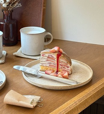 Masada çilekli kek..