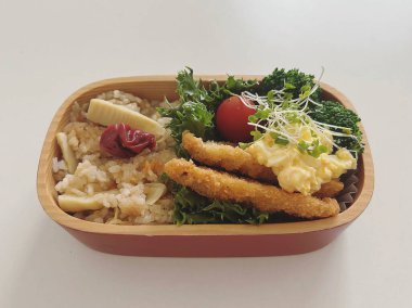 Kızarmış balığın mutfak fotoğrafı.