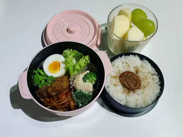 Domuz etli pilav fotoğrafı.