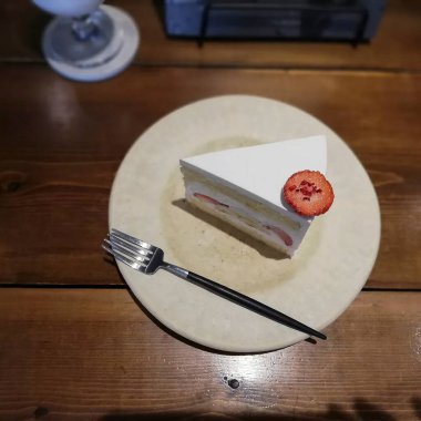 Tahtadaki çocuk oyuncağı.