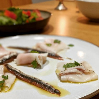 Lezzetli Asya yemeklerinin yakın görüntüsü