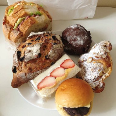 farklı tatlılar ve hamur işleri