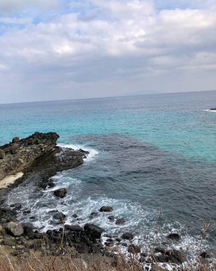 Akdeniz 'in deniz kıyısında