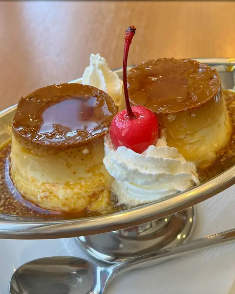 Lezzetli yiyeceklere yakın.