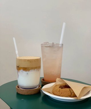 Lezzetli ve lezzetli yemekler, seçici odaklanma.