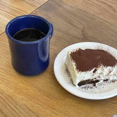 kahve ve pasta plaka