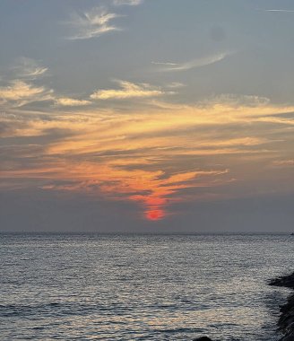 Denizde gün batımı