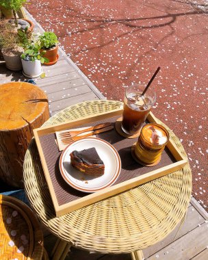 Masada kahve ile nefis kahvaltı.