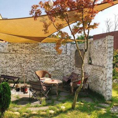 Modern bir evin içinde.