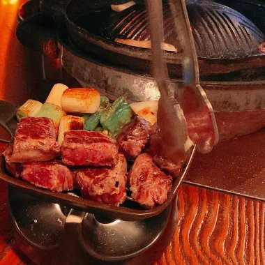 Lezzetli Asya yemeklerinin yakın görüntüsü