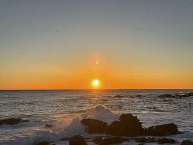 Tenerife Adası 'ndaki Atlantik Okyanusu' nda gün batımı.
