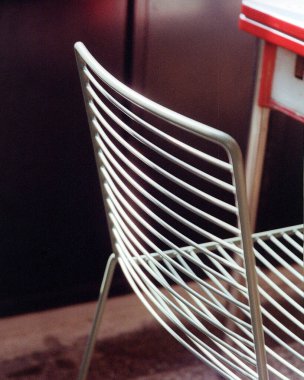 Kafede sandalye ve sandalyeler.