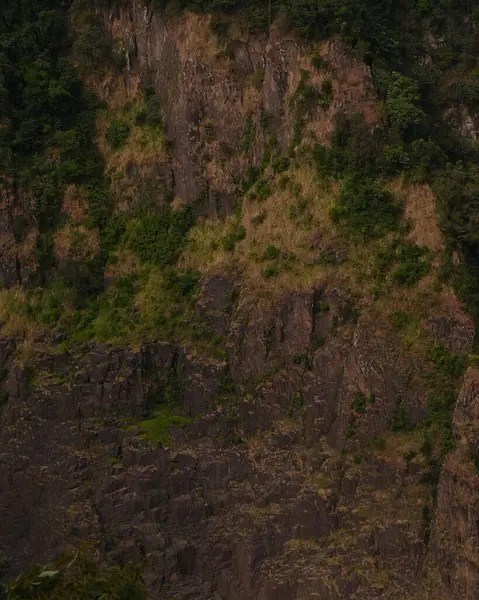 Dağların güzel manzarası