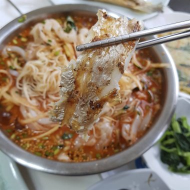 Lezzetli Asya yemeklerinin yakın görüntüsü