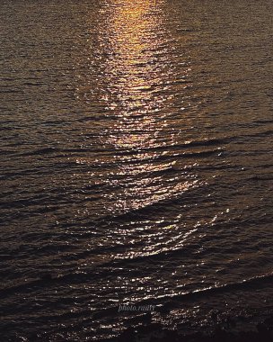 Denizde güzel gün batımı