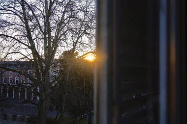 Parkta güzel bir gün batımı