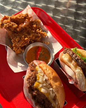 Doğa ve şehir manzarası 