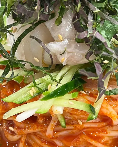 Doğa ve şehir manzarası 