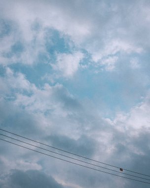 Gökyüzündeki bulutlar