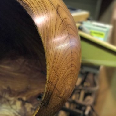 Bir odun parçasını kapat.