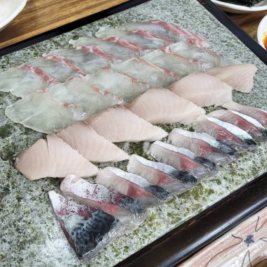 Lezzetli Asya yemeklerinin yakın görüntüsü