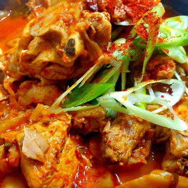 Lezzetli Asya yemeklerinin yakın görüntüsü