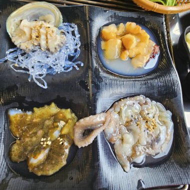 Lezzetli Asya yemeklerinin yakın görüntüsü