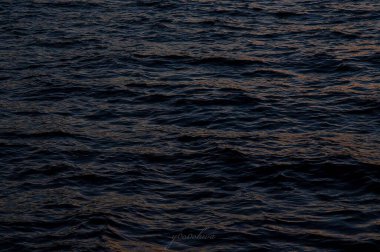 güzel deniz suyu yüzeyi