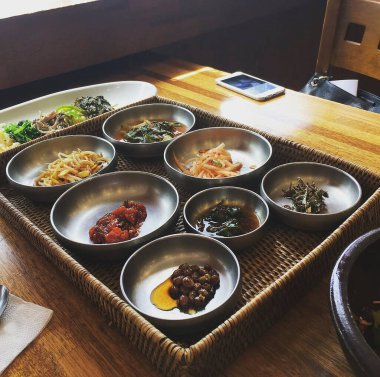 Lezzetli Asya yemeklerinin yakın görüntüsü