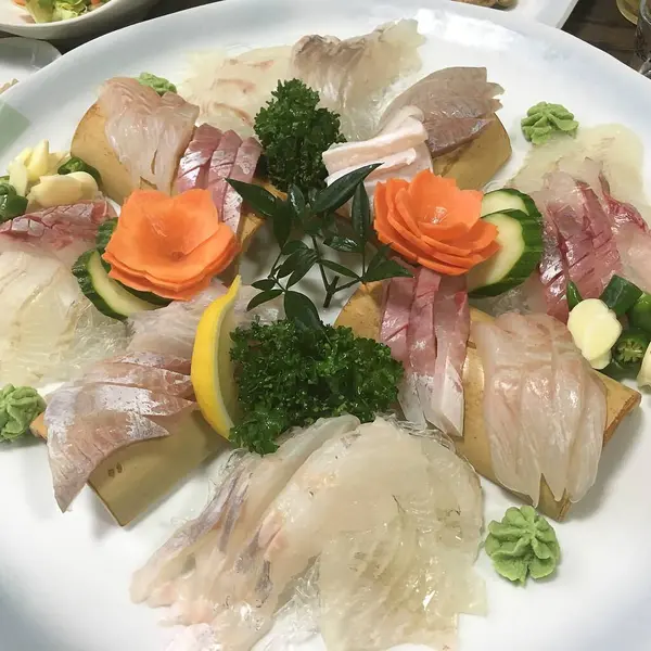 Sebzeli ve baharatlı balık